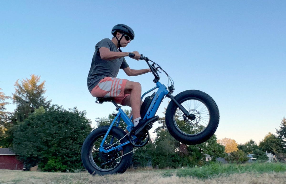 Juiced Bikes’ Little BMX-Type RipRacer Is Big Enjoyable