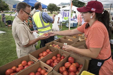 SNAP! For Your Health At VA Farmer’s Market | VA Salt Lake City Health Care