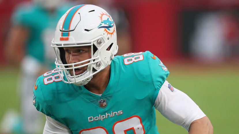 Mike McDaniel: Report that Dolphins are shopping Mike Gesicki is “misleading”