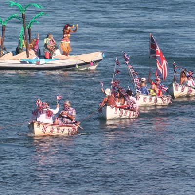 No matter floats your boat at this waterborne carnival | teignmouth-today.co.uk – Teignmouth Put up