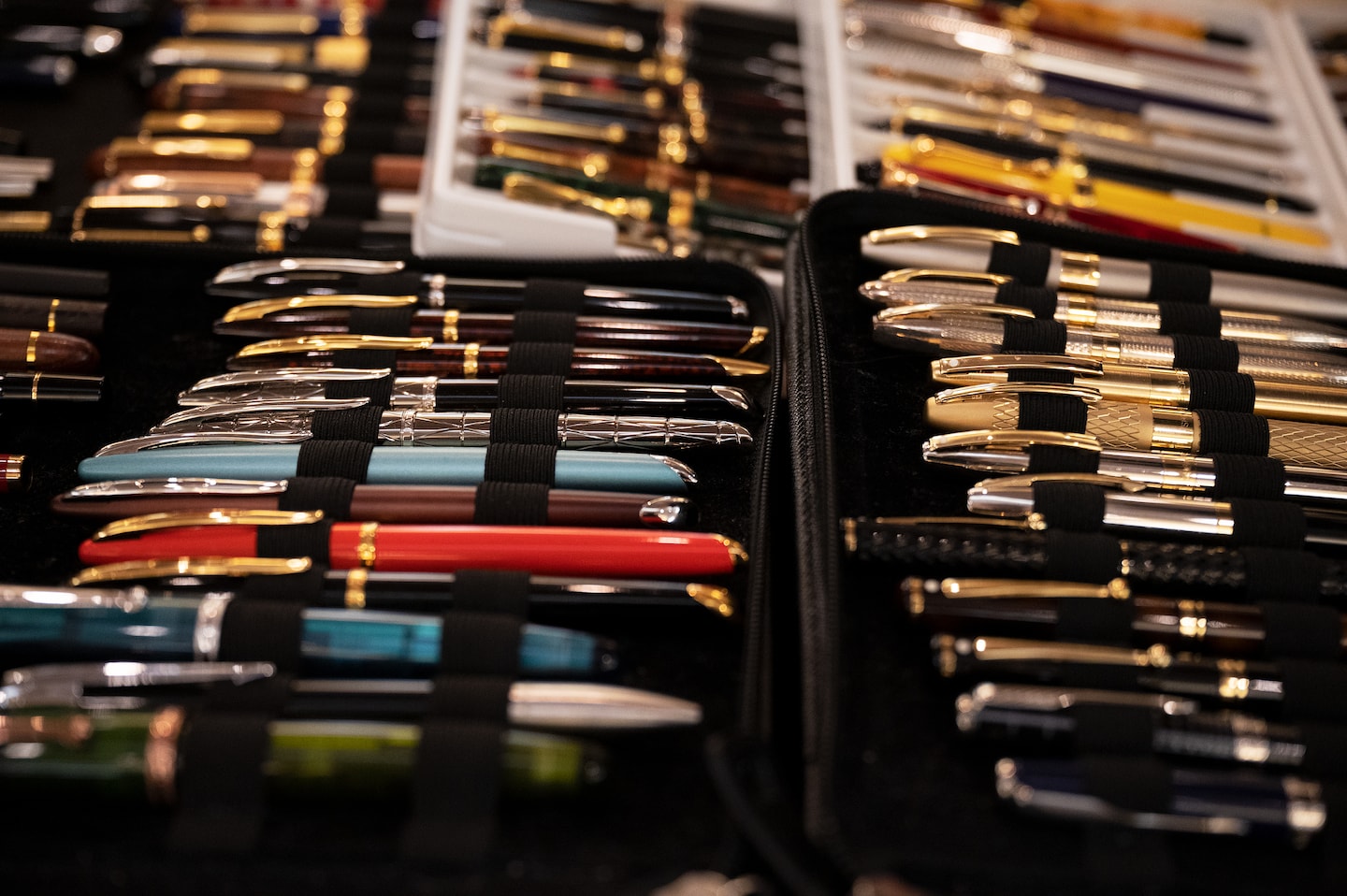 Fountain pens collectors happily defy modernity