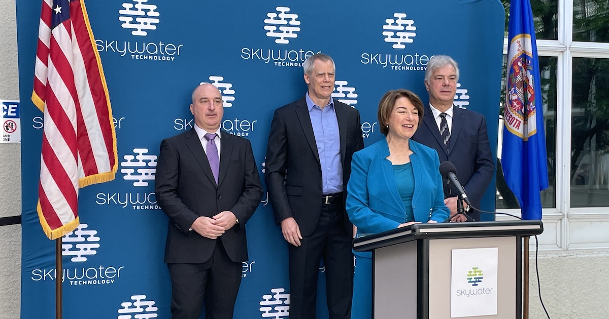 Sen. Amy Klobuchar, executives pledge expansions to Twin Cities tech factories