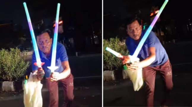 Delhi man has a novel fashion of promoting his laser swords. Watch his completely quirky abilities in viral video