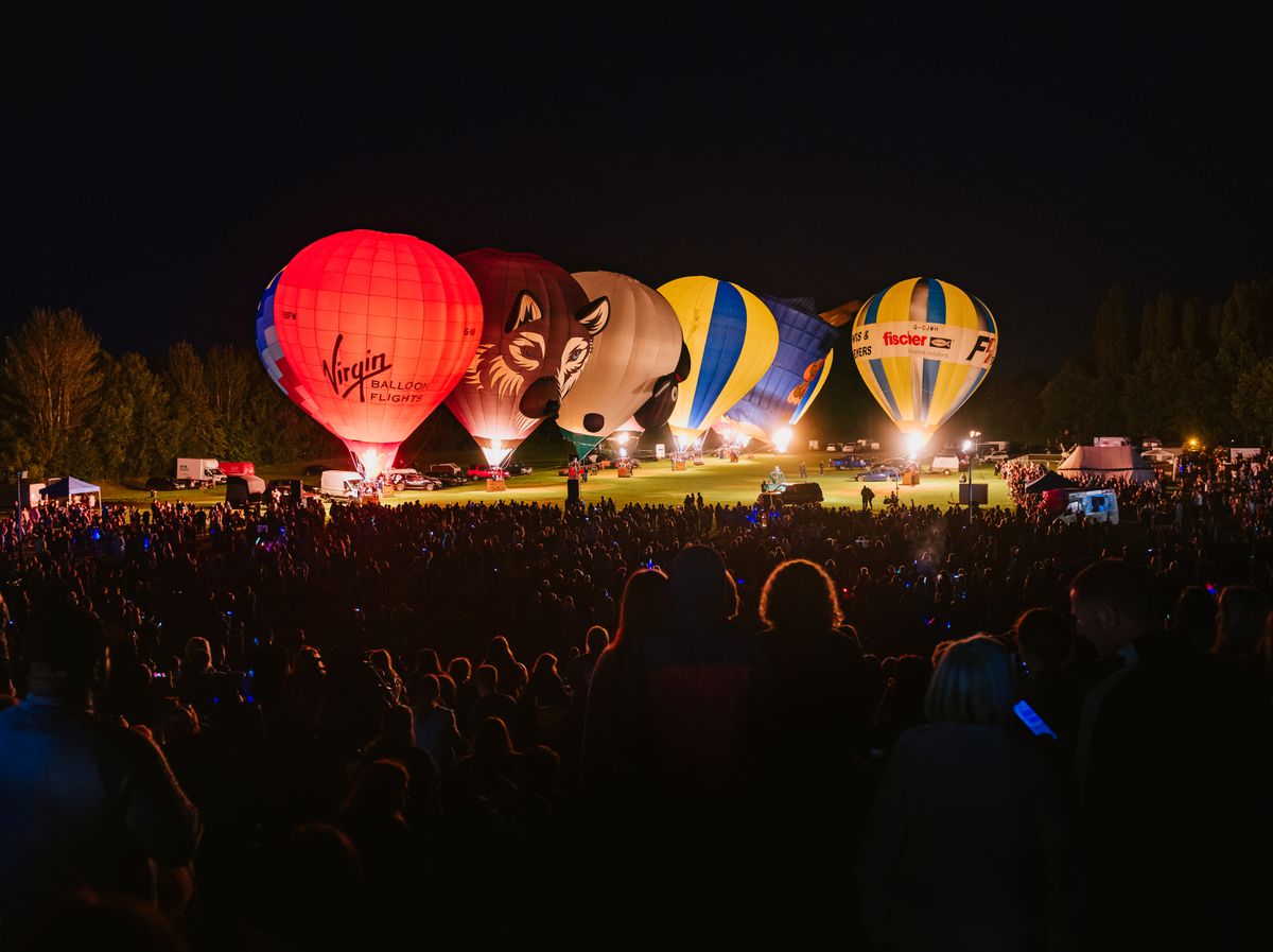 Telford balloon competition’s ‘evening glow’ cancelled amid experiences of violence and fence climbing at full venue