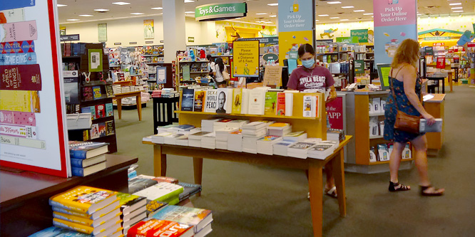 Is Barnes & Noble’s up to date shopping for coverage good or dangerous for ebook discovery?