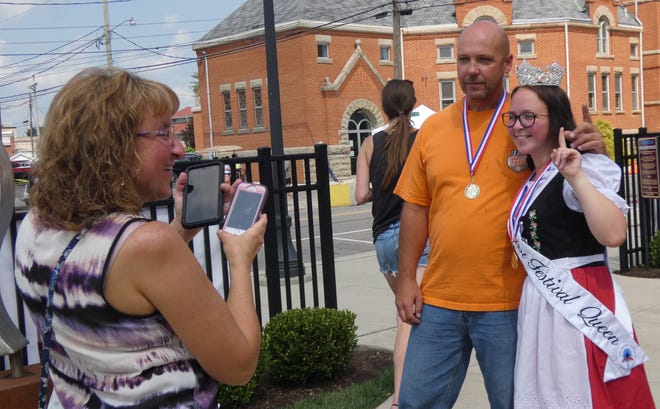 Bucyrus Bratwurst Competition Queen: From crowning to controversy