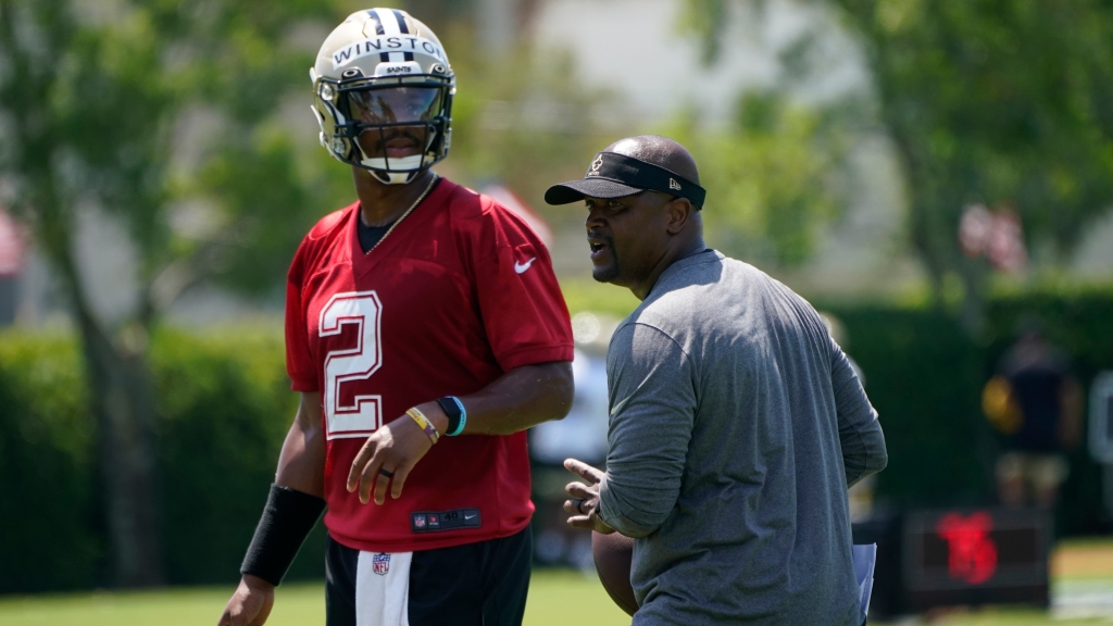 Preseason video games are a giant alternative for Saints QB coach Ronald Curry