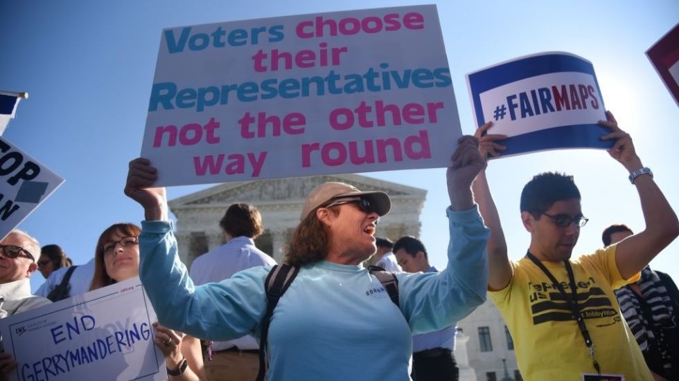 To assist put an finish to dysfunctional politics, we should cease gerrymandering