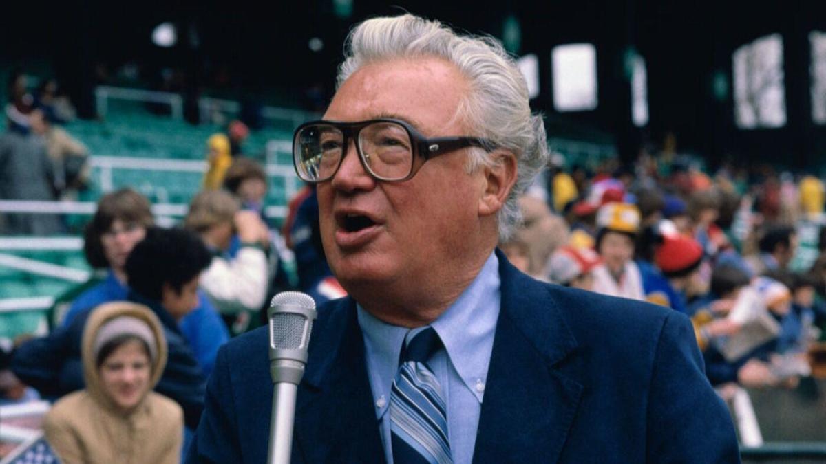 MLB Field of Dreams Game: Twitter reacts to hologram of Harry Caray singing ‘Take Me Out to the Ball Game’