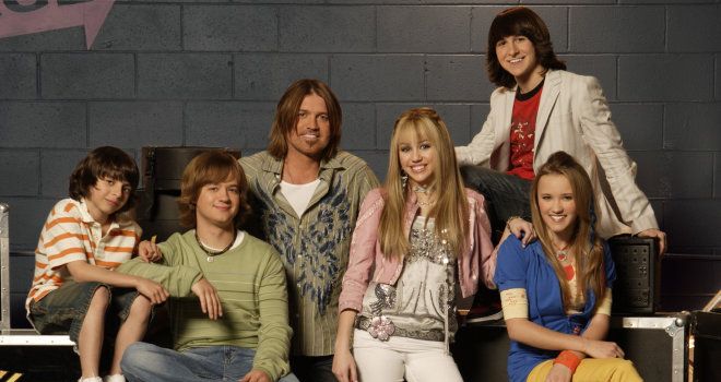 ‘Hannah Montana’ Casting Director Reveals Stars Thought-about For Titular Function, Together with ‘Gossip Woman’ Actress