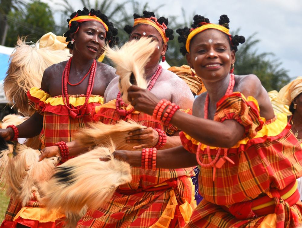 Competition Of Yam, Magnificence And Color