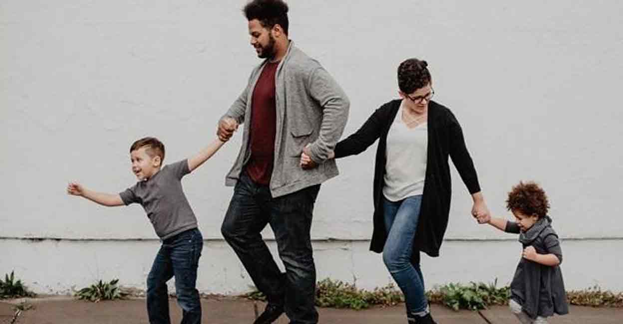 Uncontrolled anger, comparability or spying: Some poisonous parenting behaviours | Life-style Information