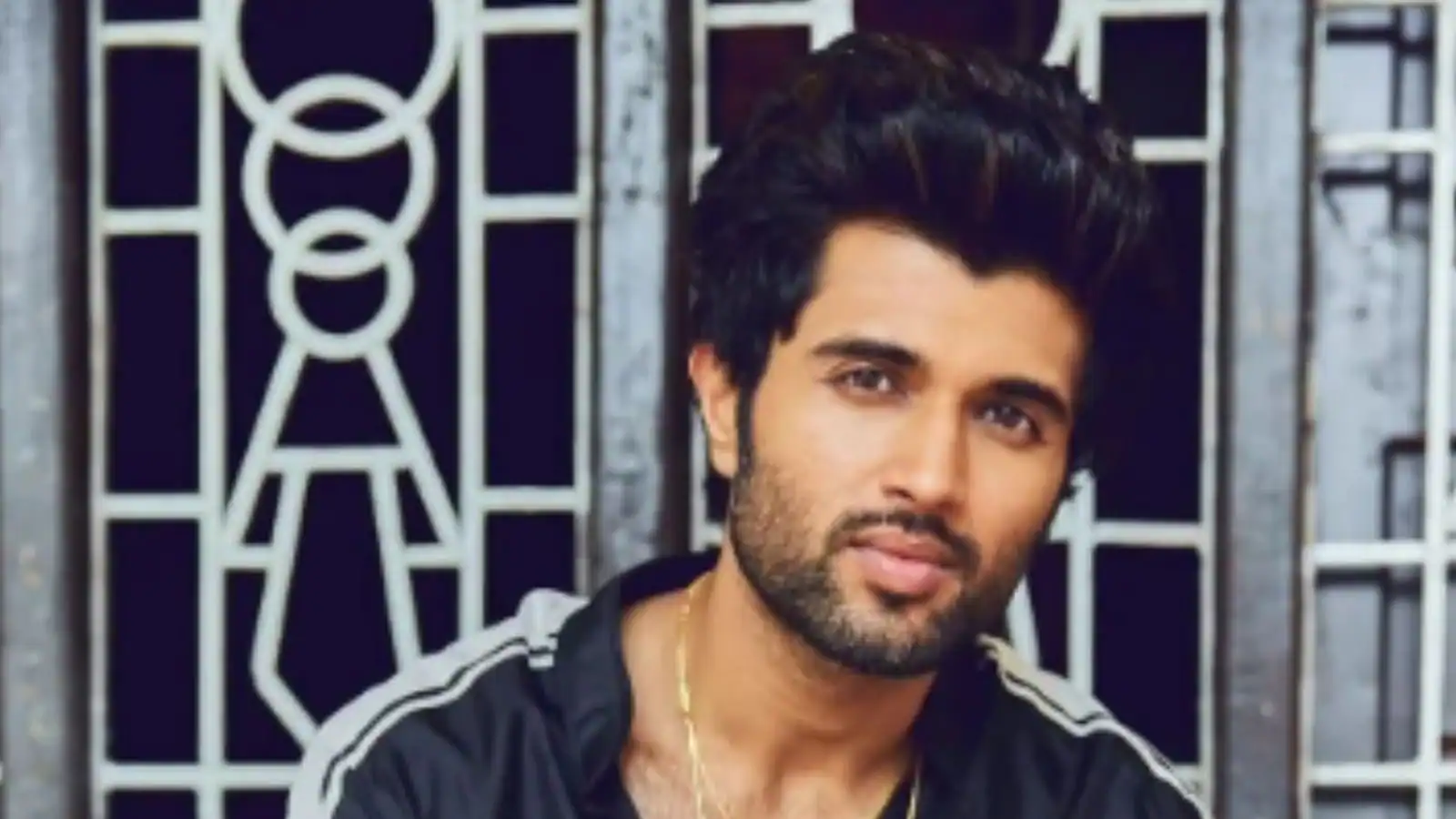 Vijay Deverakonda is a Commerce Graduate, Pressured by Household to Pursue MBA