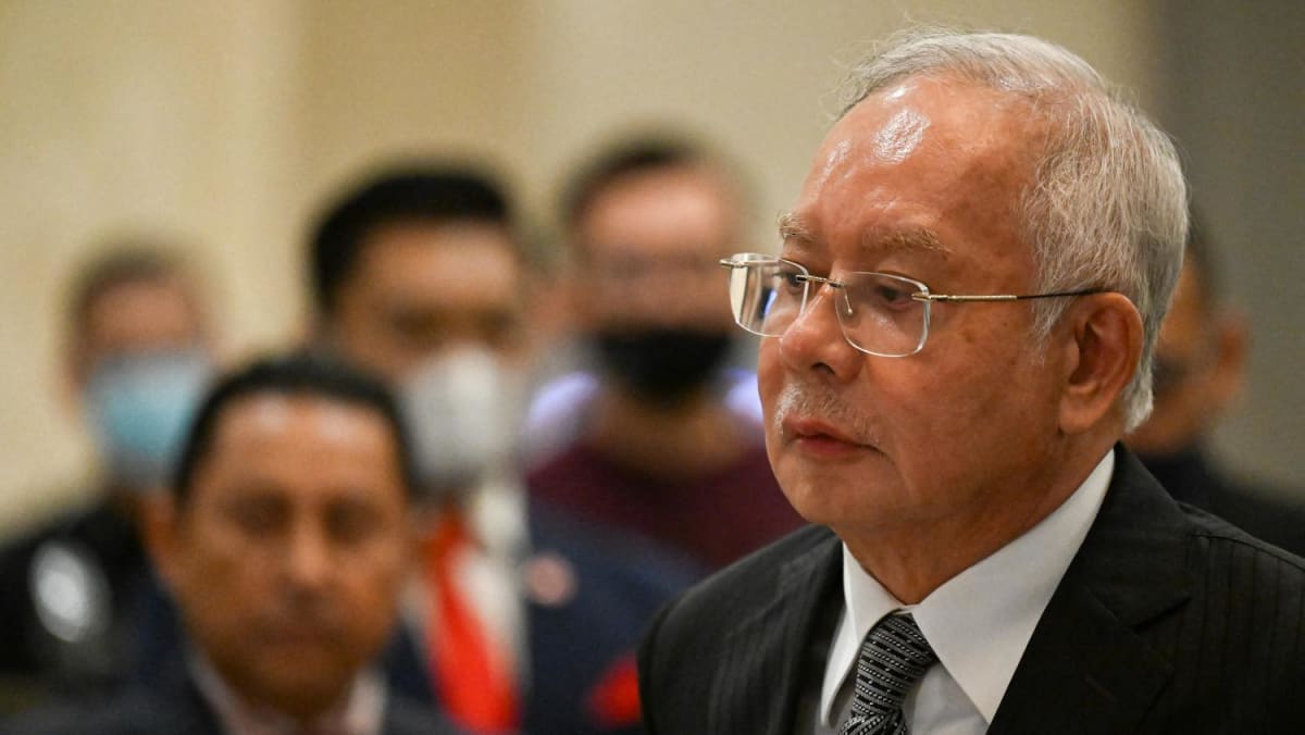 Najib issued cheques totalling RM8.4 million to people, political entities, firms: Financial institution officer