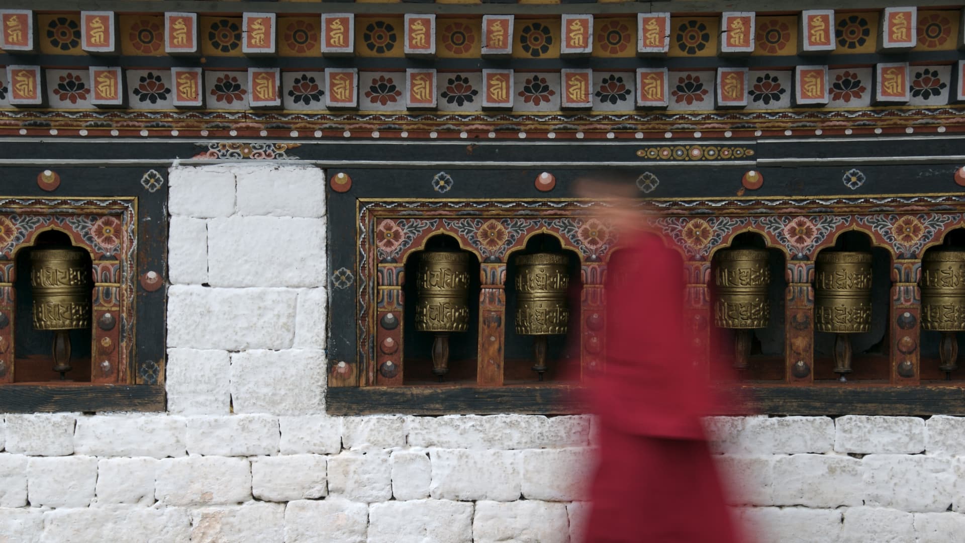 How a lot does it value to go to Bhutan? 0 a day plus journey prices