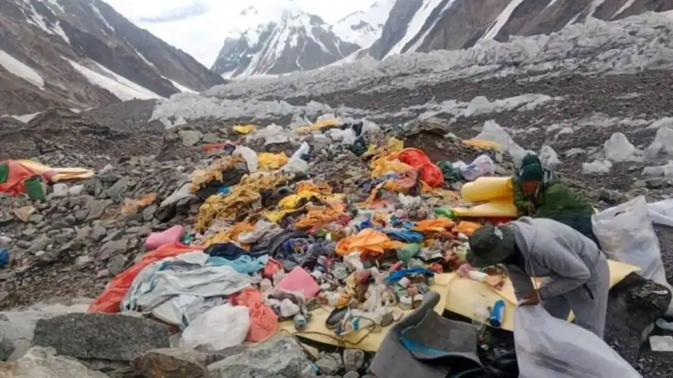 Climbers’ VIDEO exhibits heaps of rubbish on world’s 2nd-highest peak K2, netizens shocked – Watch | India Information