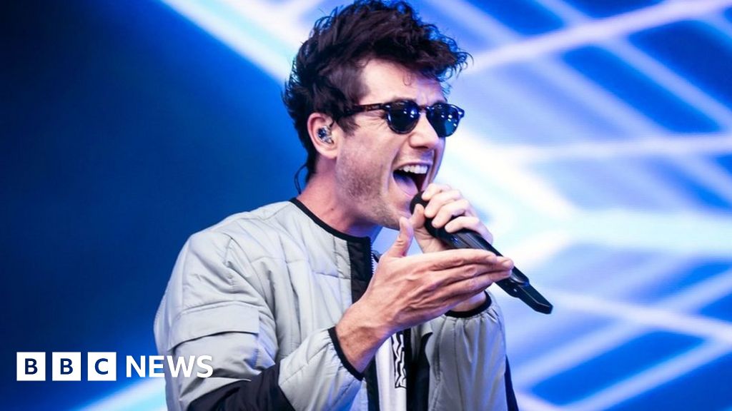 Bastille: Why the band are making music for 'dystopian' days – BBC