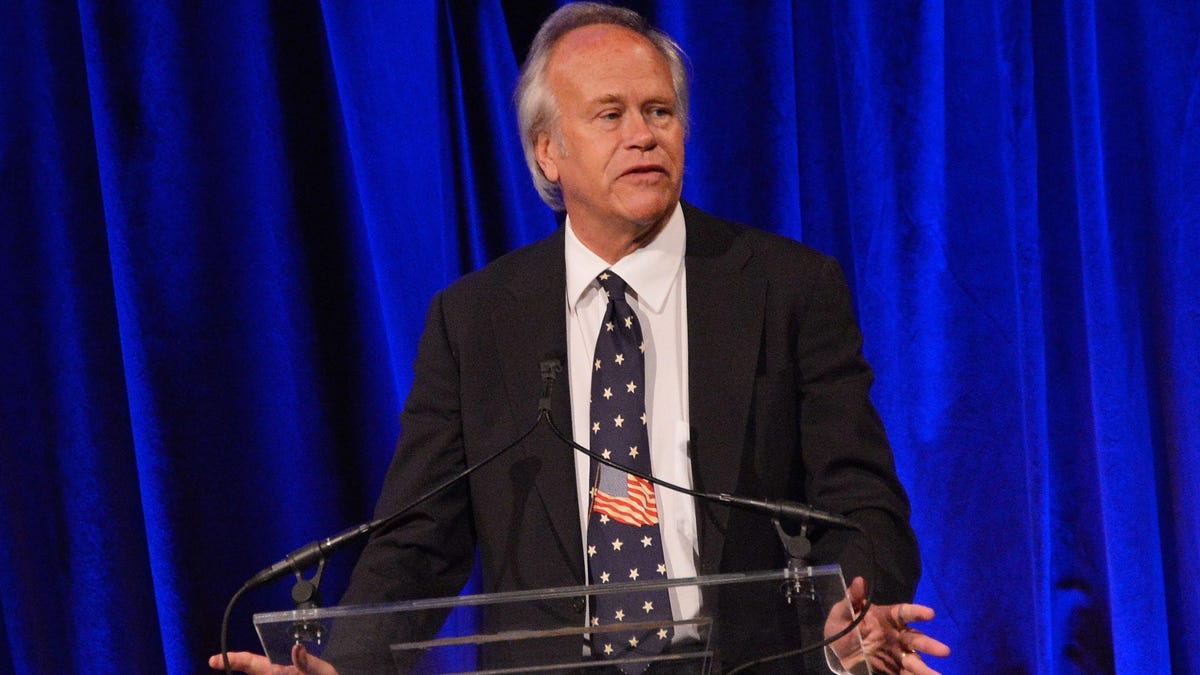 Storytelling Is A Group Sport, In accordance To Legendary NBC Govt Dick Ebersol