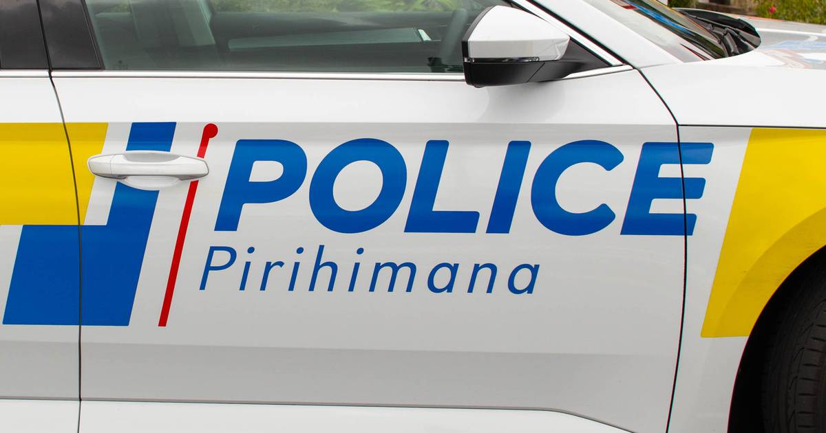 Store employee hit by fleeing automotive throughout alleged Whangārei theft