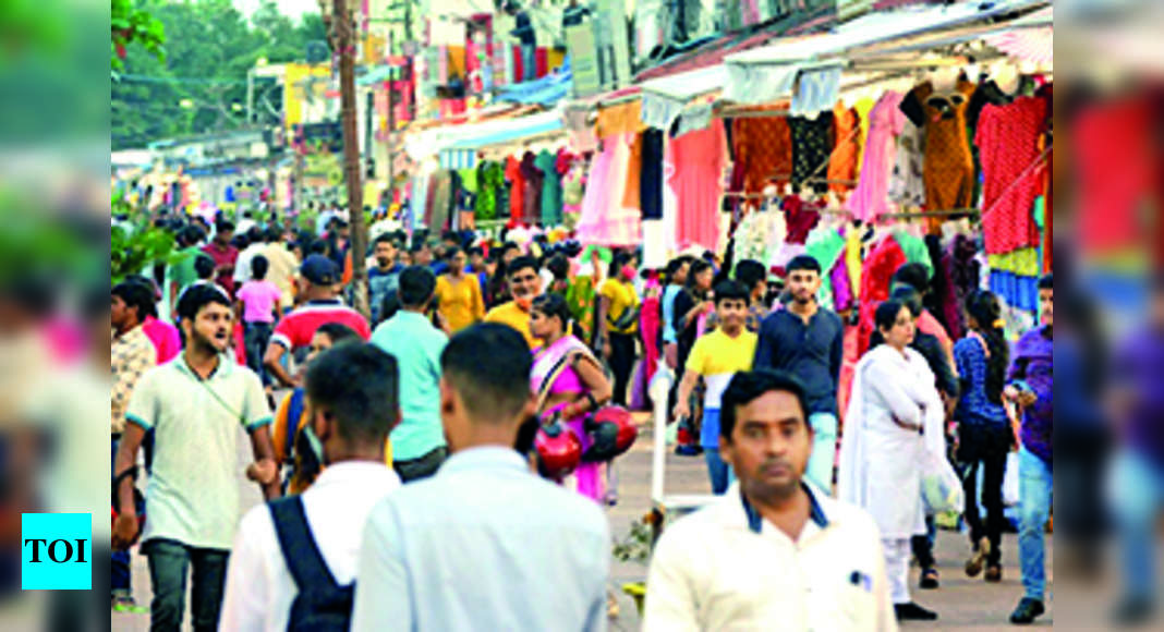 Scramble For Final-minute Puja Buying | Bhubaneswar Information