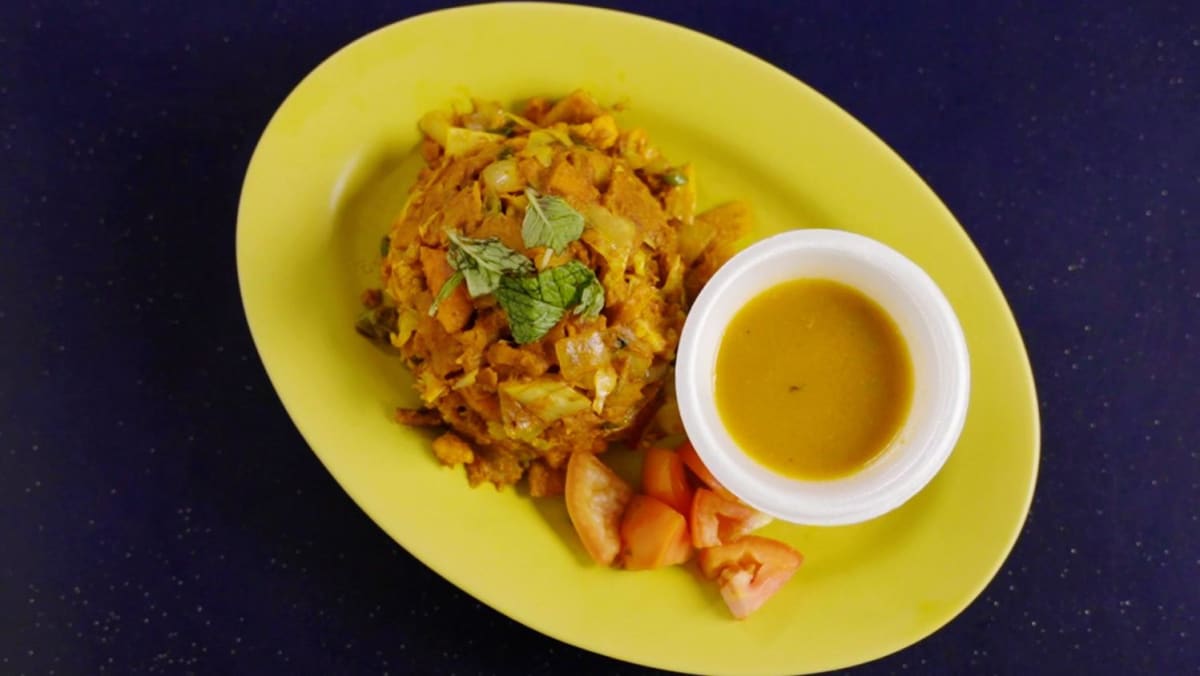 Prata with a stir-fried twist and served ‘chop chop’ in Taman Jurong