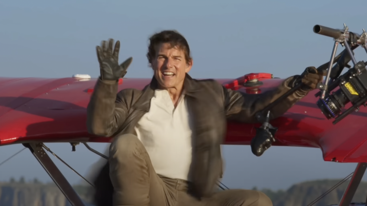 Tom Cruise Surfs the Sky to Save the Films