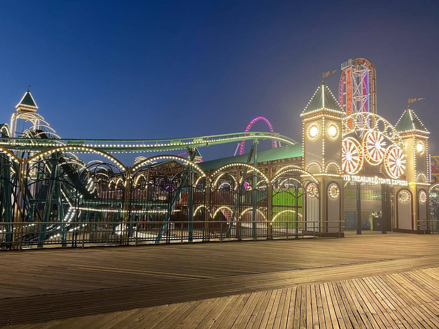 Coney’s latest rollercoaster, Tony’s Specific, now open at Luna Park • Brooklyn Paper