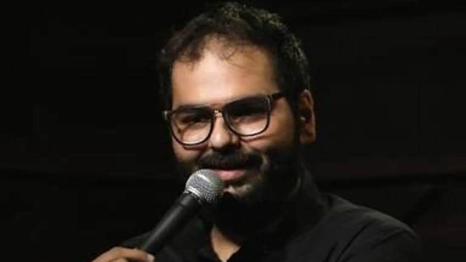 Kunal Kamra’s dares VHP to ‘denounce Godse’ his Gurugram present cancelled | Newest Information India