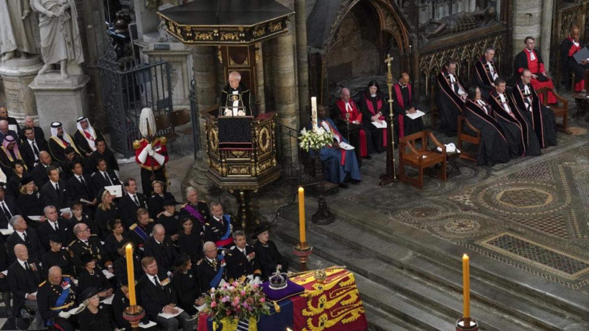 Archbishop lauds Queen’s ‘loving service’