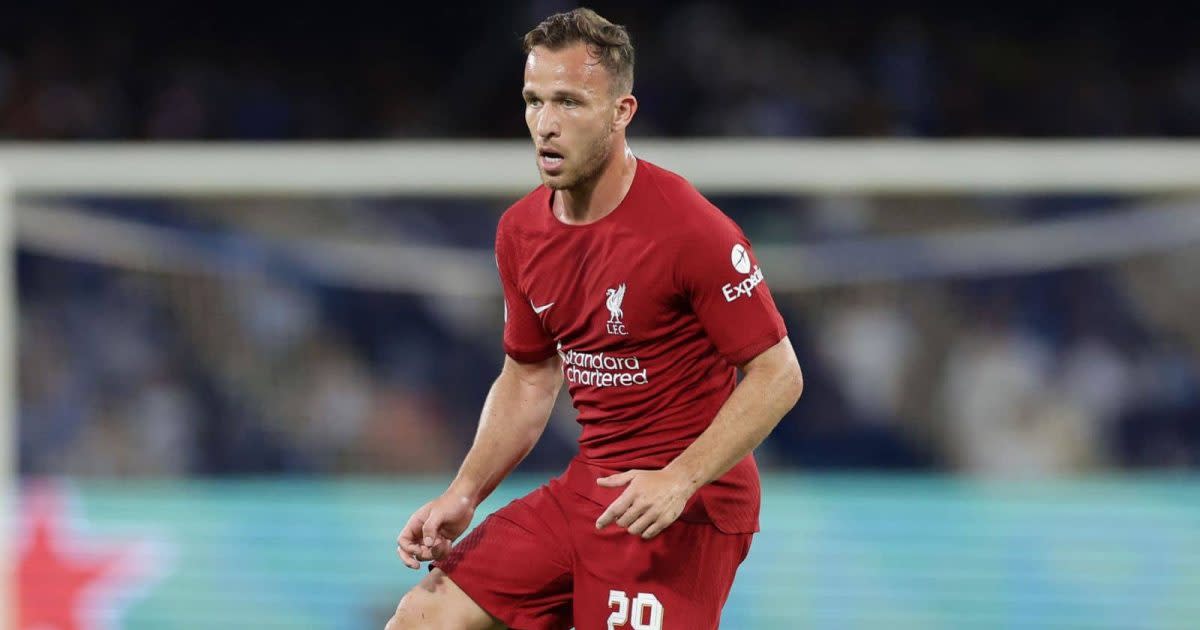 Arthur rumours resurface as report names Prem midfielder Klopp desires as January alternative; free-agent defender snubs West Ham and nears new membership