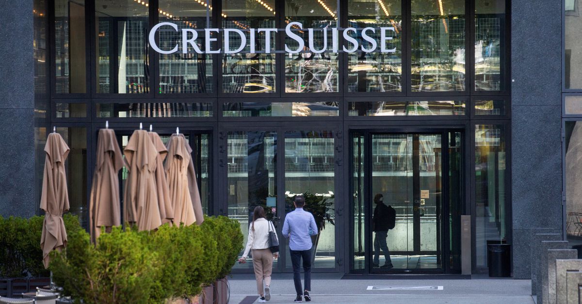 Credit score Suisse shares slip regardless of strikes to assuage investor considerations