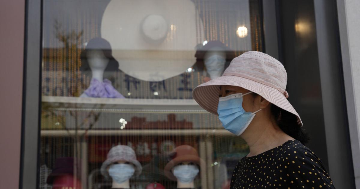 China quarantines faculty college students below strict COVID coverage | Coronavirus