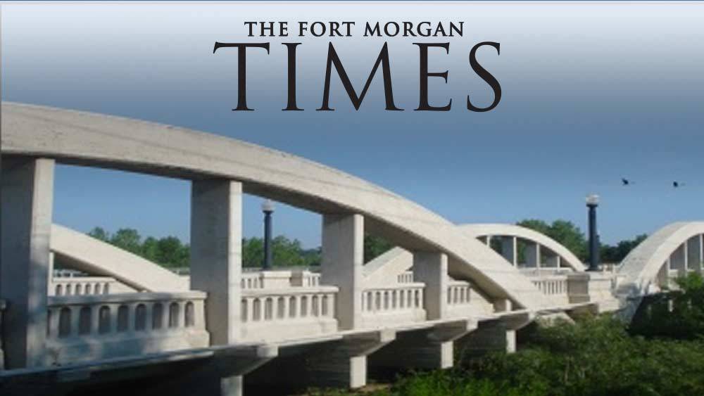 Brothers convey comedy and track to crowd at FMHS – The Fort Morgan Instances