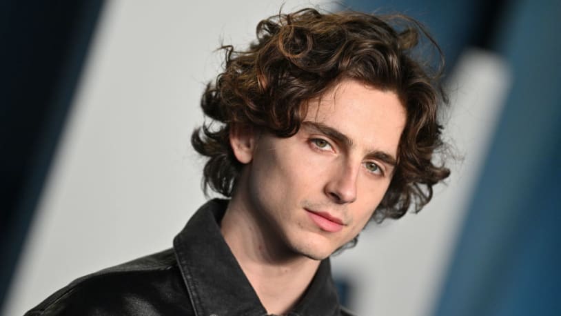 The each day gossip: Timothèe Chalamet smells ‘societal collapse’ within the air, Ben Affleck quoted his personal film throughout Jennifer Lopez wedding ceremony, and extra