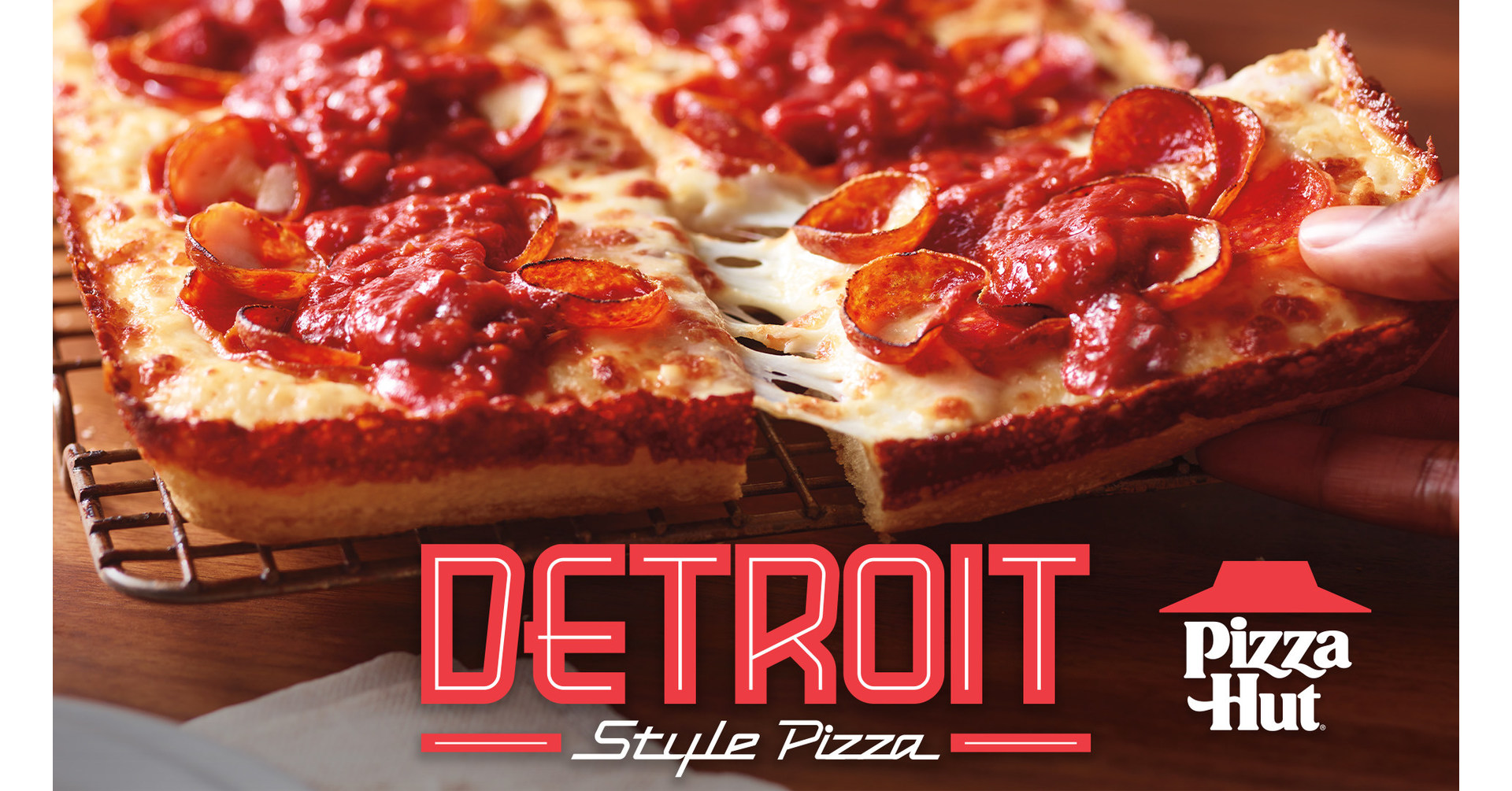 DETROIT-STYLE RETURNS TO PIZZA HUT® NATIONWIDE