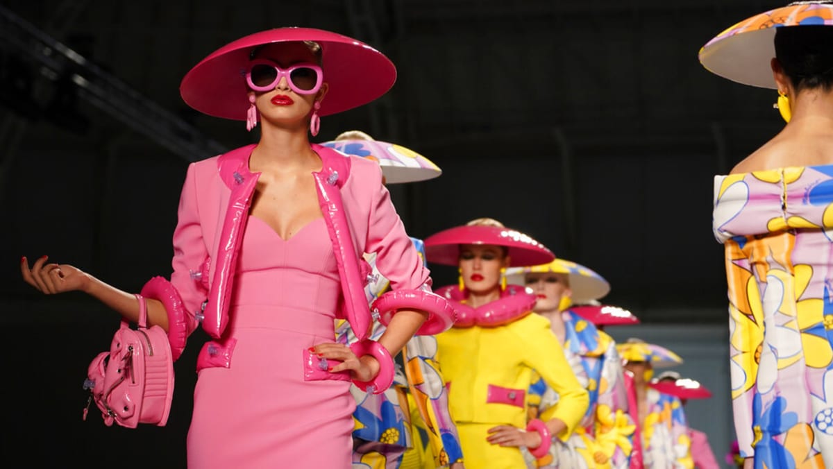 Jeremy Scott injects buoyancy to Moschino at Milan Fashion Week