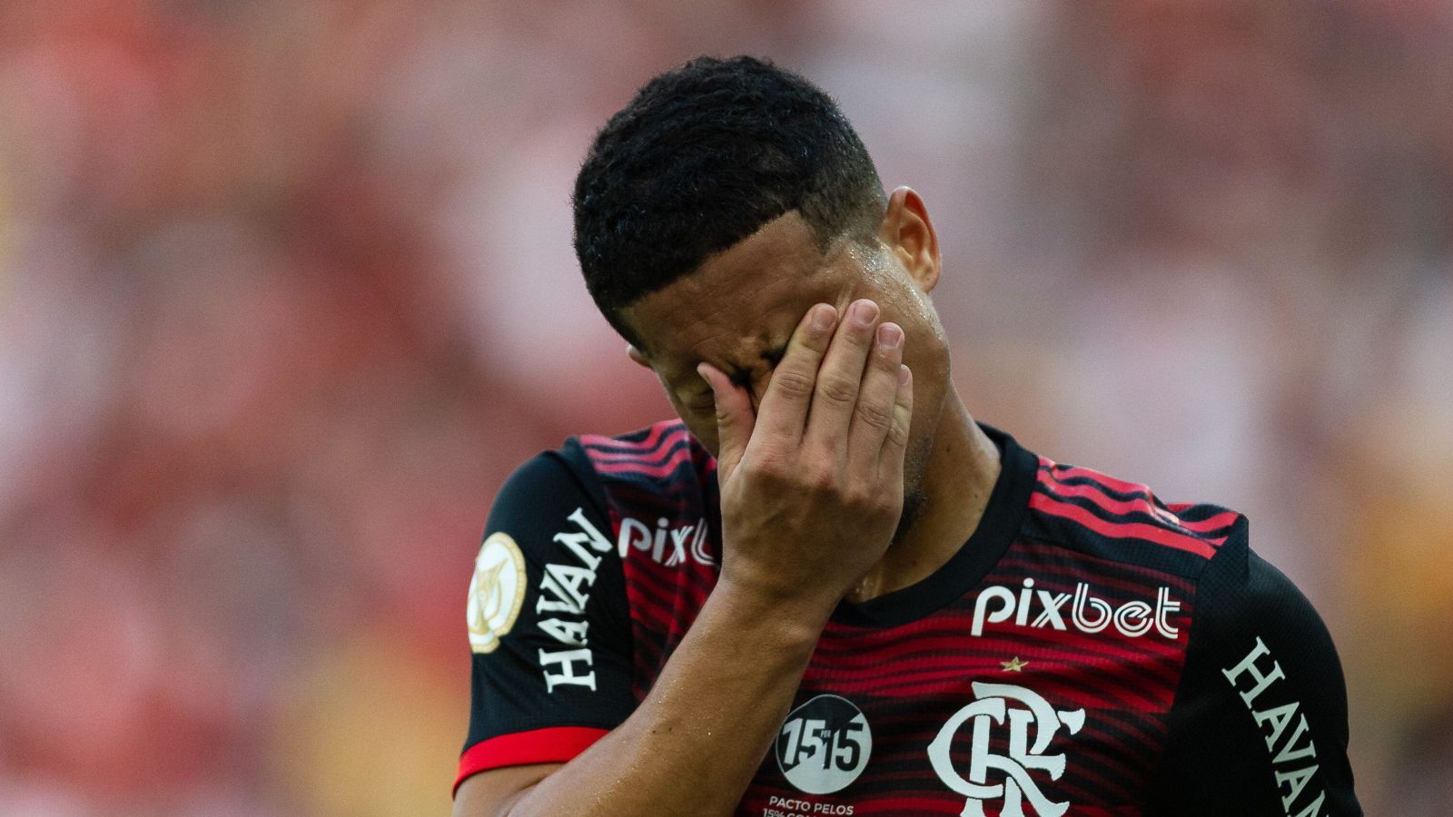 Brazilian star wished by Liverpool, Man Utd on verge of €30m switch; Premier League scouts flock to Scotland to observe winger