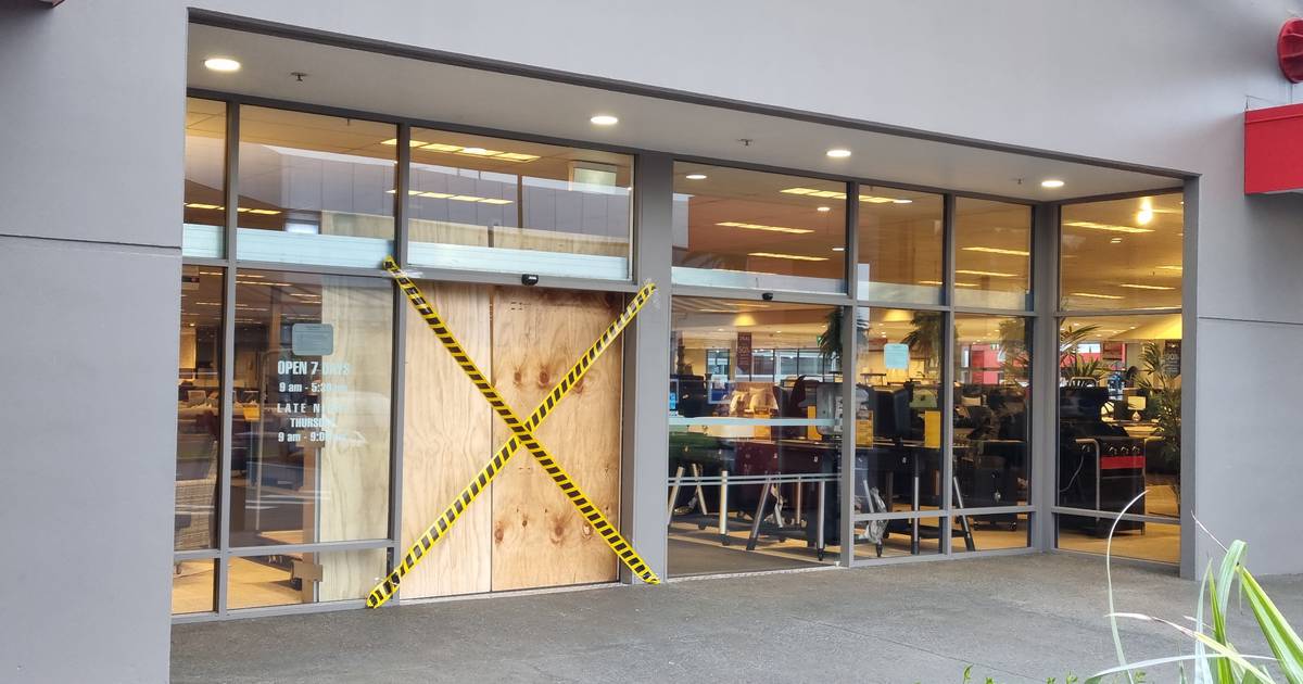 Harvey Norman retailer, telephone restore store burgled in Auckland