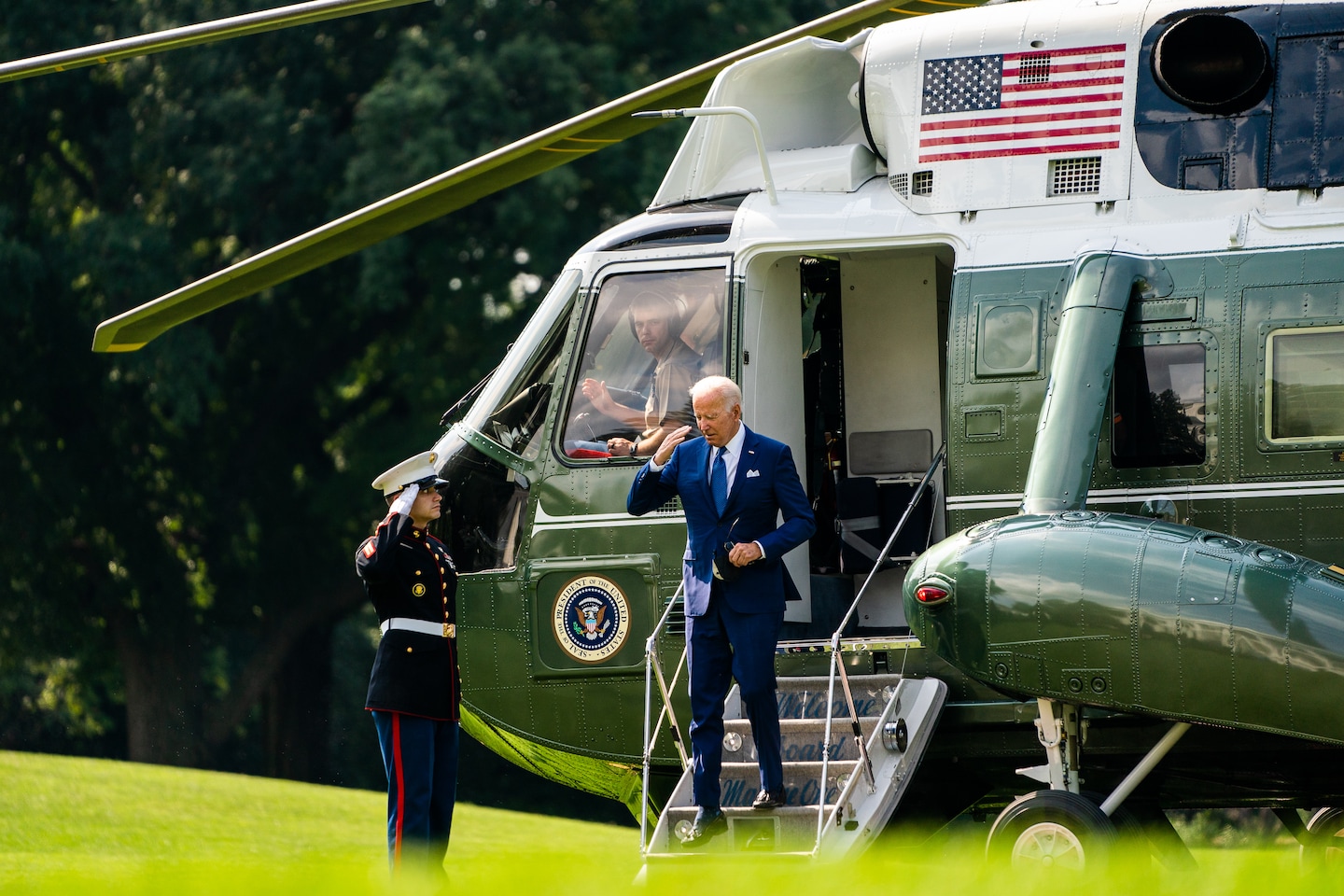 Post Politics Now: Biden heading to battleground state of Ohio to tout semiconductor law – The Washington Post