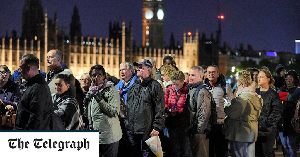 Mourners instructed ‘do not journey to affix queue’ as wait time hits 25 hours