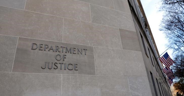 U.S. Justice Dept. fights class ‘incentive’ awards in  mln privateness pact