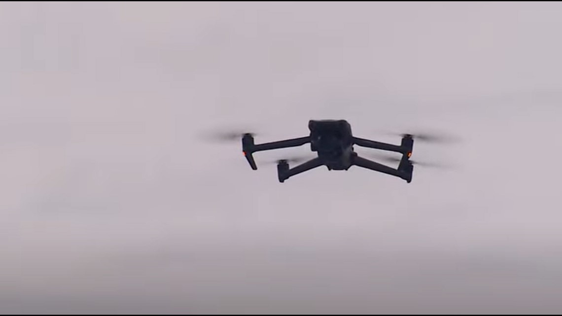 Drones disrupt Husky, Seahawks video games