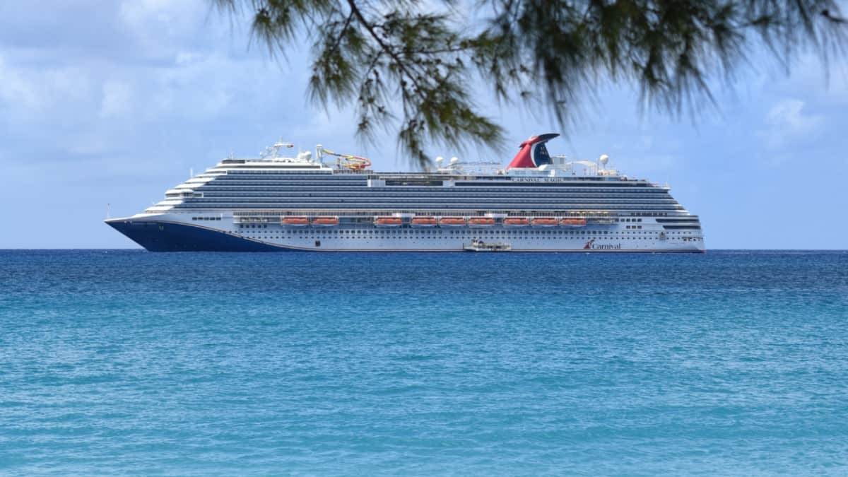 Carnival Cruise Ship Adjustments Itinerary On account of Hurricane Earl