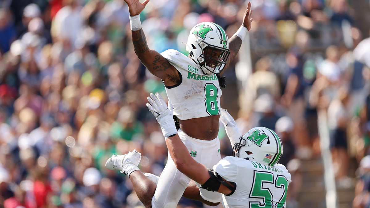 Marshall shocks No. 8 Notre Dame for first top-10 win since 2003 as Preventing Irish begin 0-2