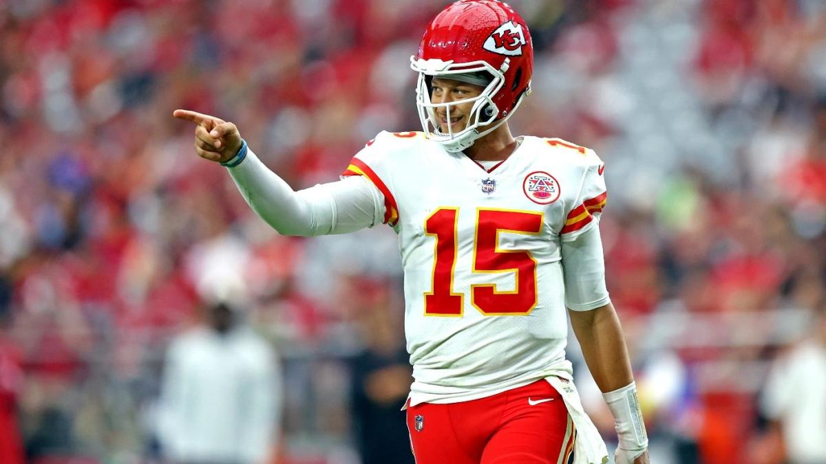 NFL Week 3 early odds: Chiefs-Colts line skyrockets; Giants now house favorites vs. Cowboys