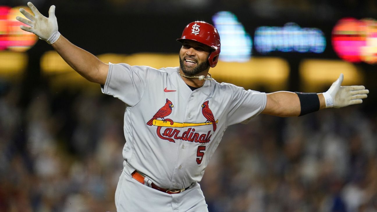 St. Louis Cardinals’ Albert Pujols joins 700 membership with two-home run day