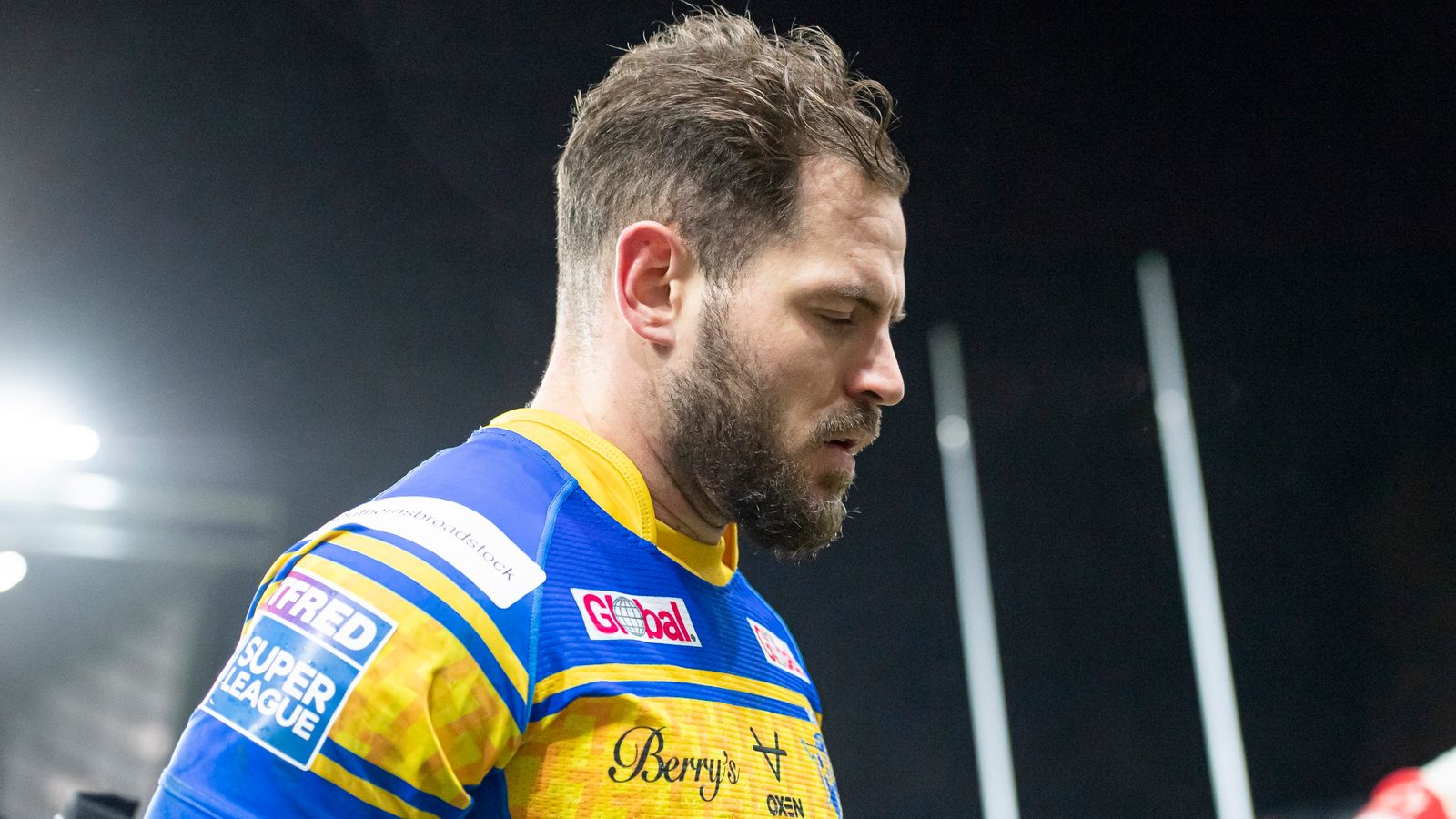 RL news and gossip: Leeds Rhinos head coach Rohan Smith confirms Aidan Sezer out of Grand Final – Sky Sports