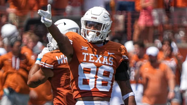 Texas vs. Texas Tech odds, unfold, strains: Week 4 faculty soccer picks, predictions