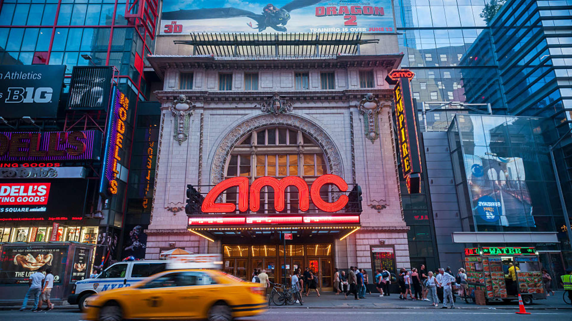 AMC Leisure inventory falls to 52-week low