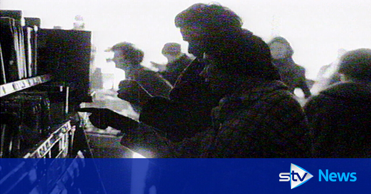 Archive: When power shortages forced shopping by candlelight in Dundee in 1972